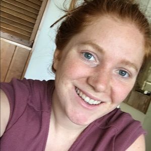 Meet your Posher, Lia